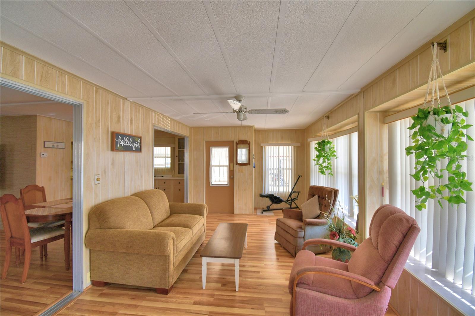 Image 9 of 71 For 4063 Rolling Oaks Drive