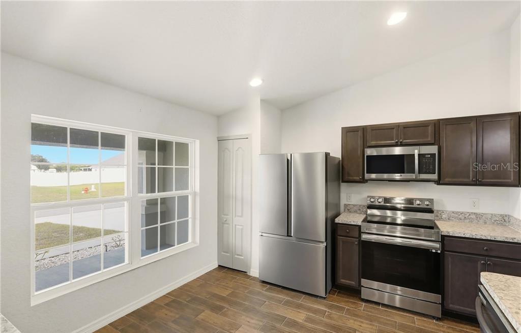 Image 10 of 43 For 1017 Caloosa Ridge Terrace