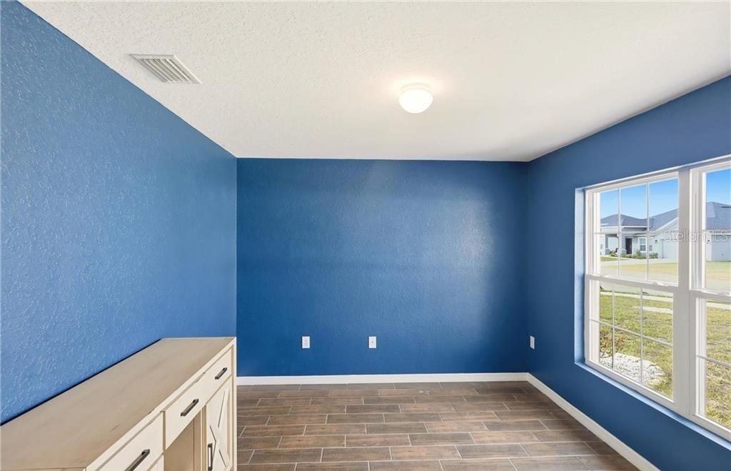 Image 17 of 43 For 1017 Caloosa Ridge Terrace