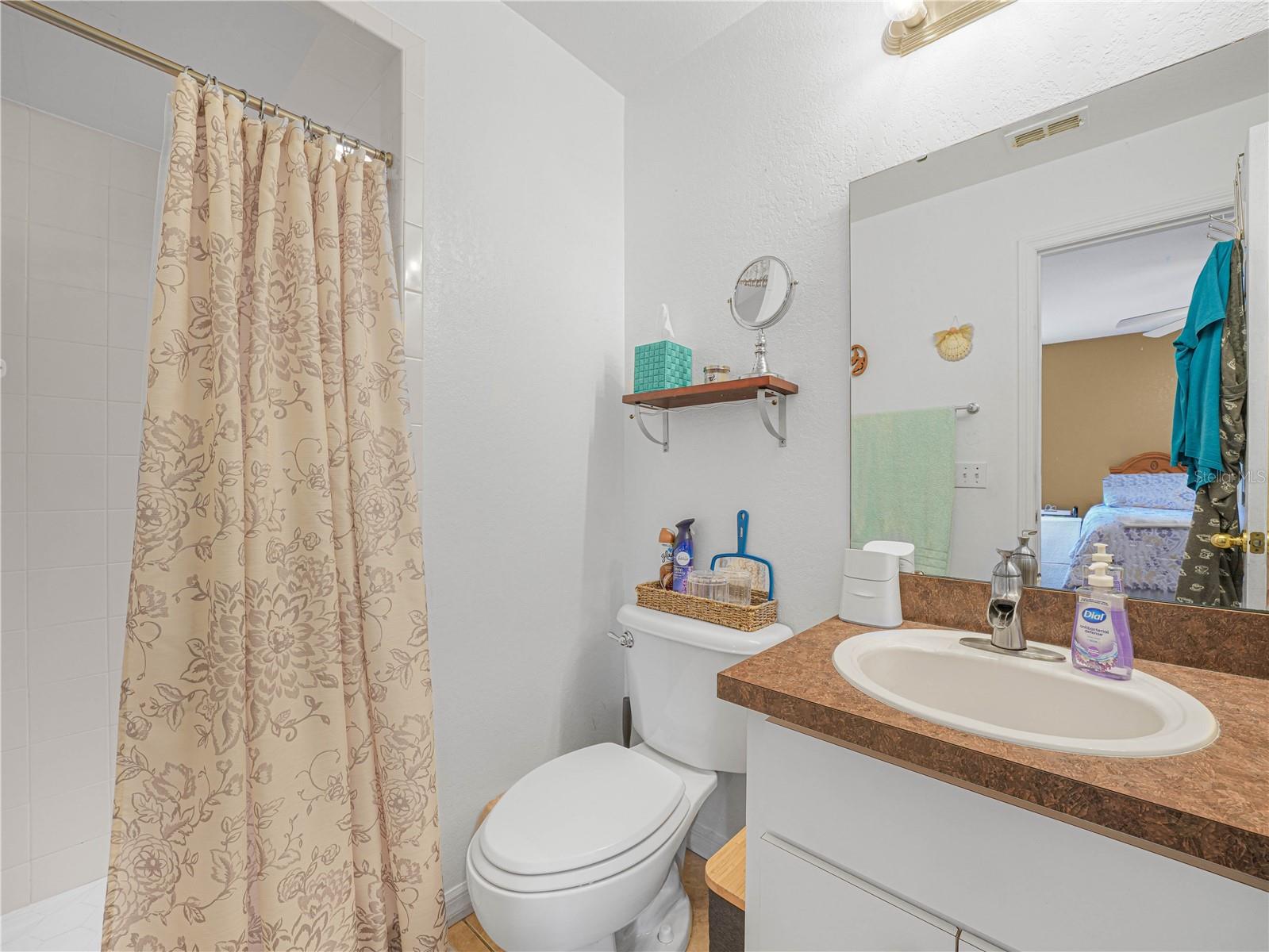 Image 13 of 32 For 726 17th Street Ne