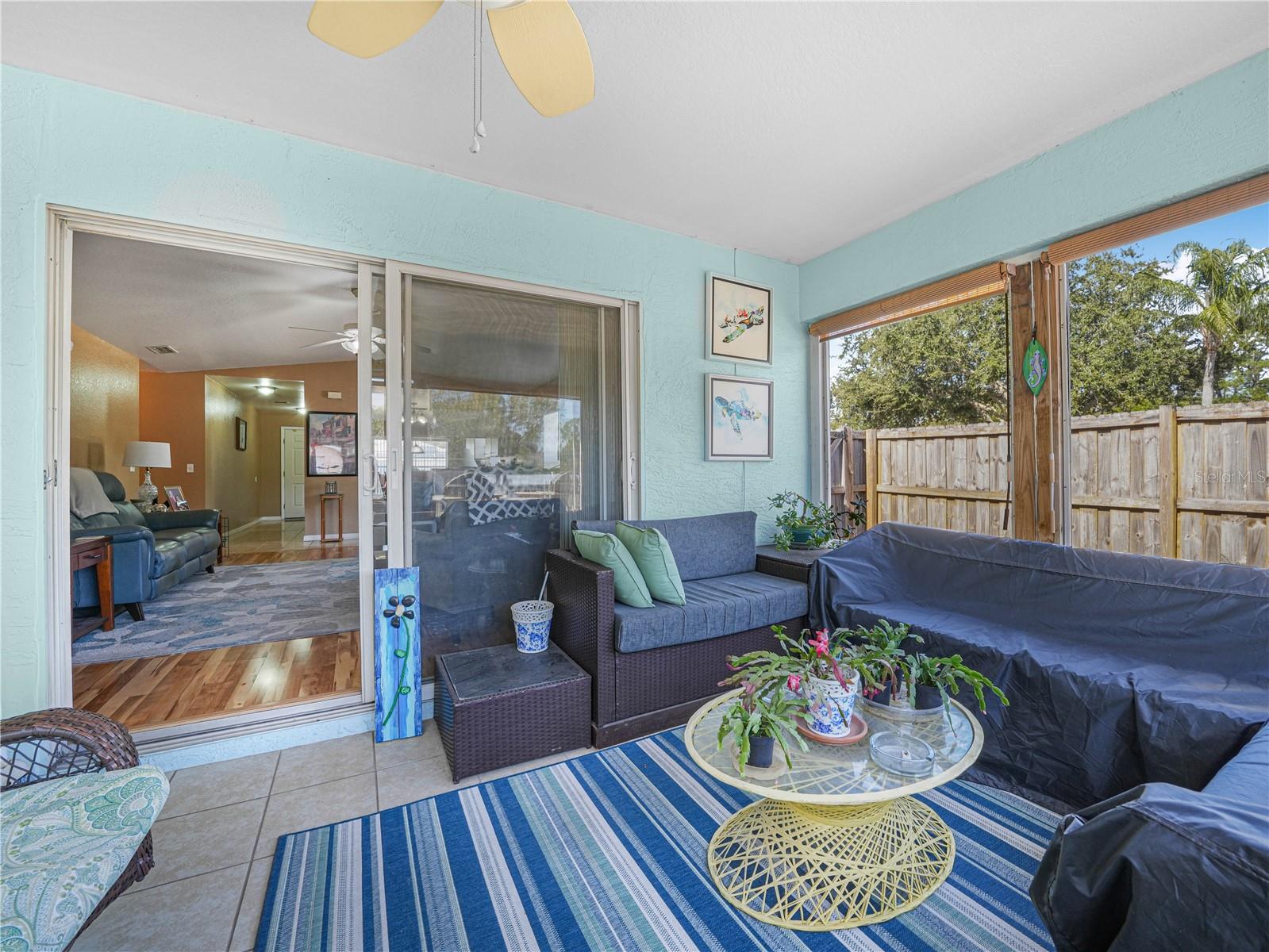 Image 20 of 32 For 726 17th Street Ne