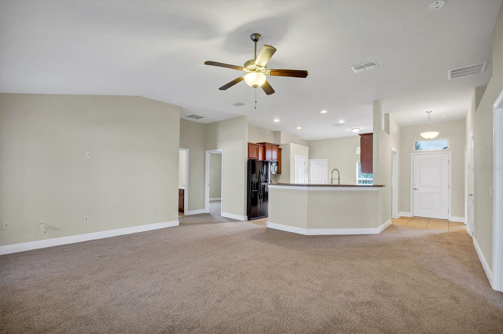 Image 13 of 31 For 107 Mandolin Drive