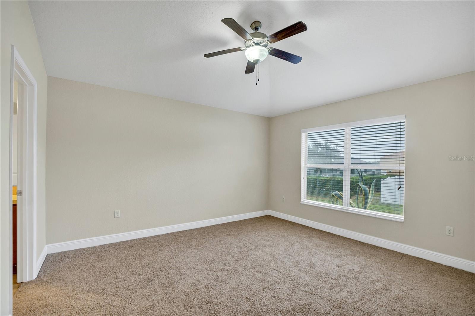 Image 17 of 31 For 107 Mandolin Drive