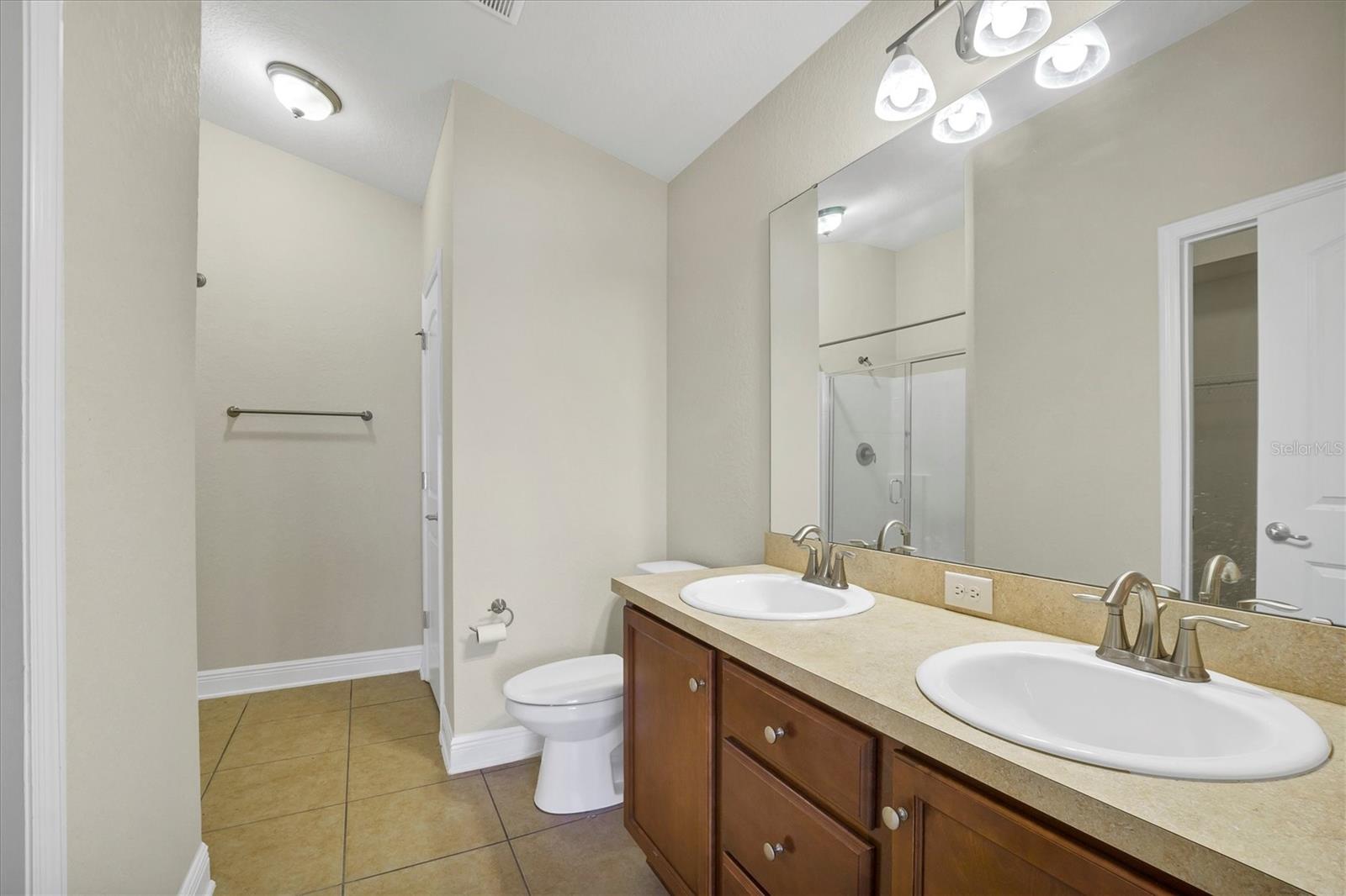 Image 19 of 31 For 107 Mandolin Drive