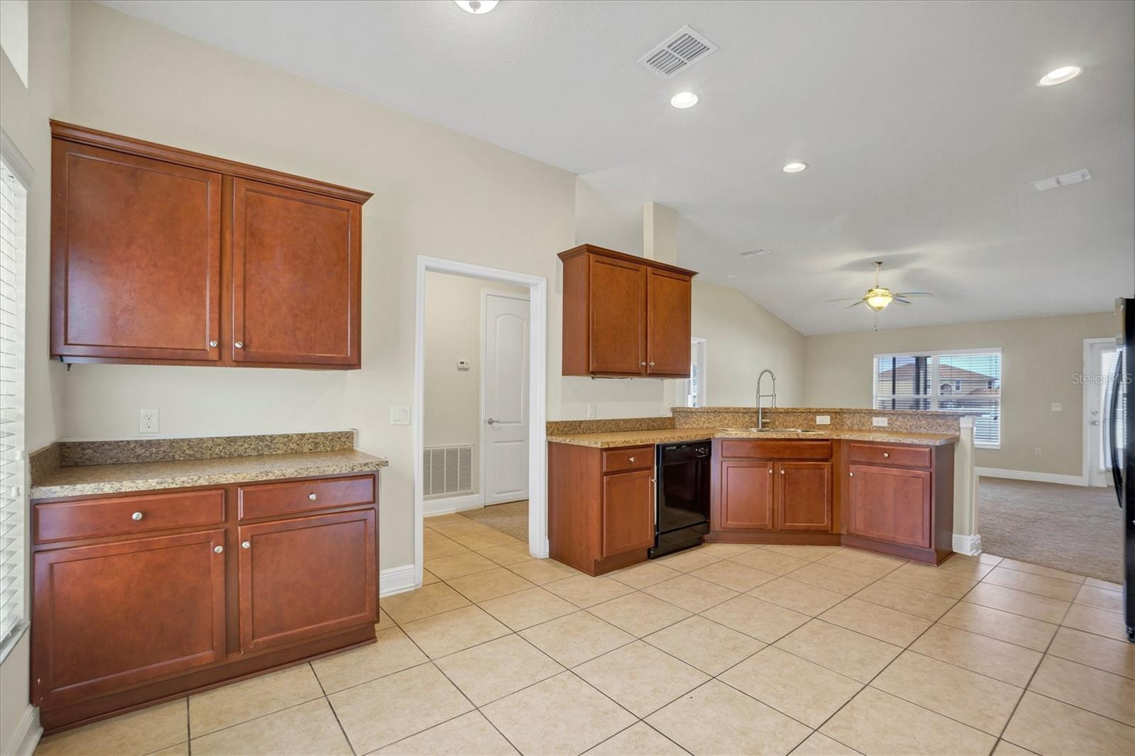 Image 7 of 31 For 107 Mandolin Drive