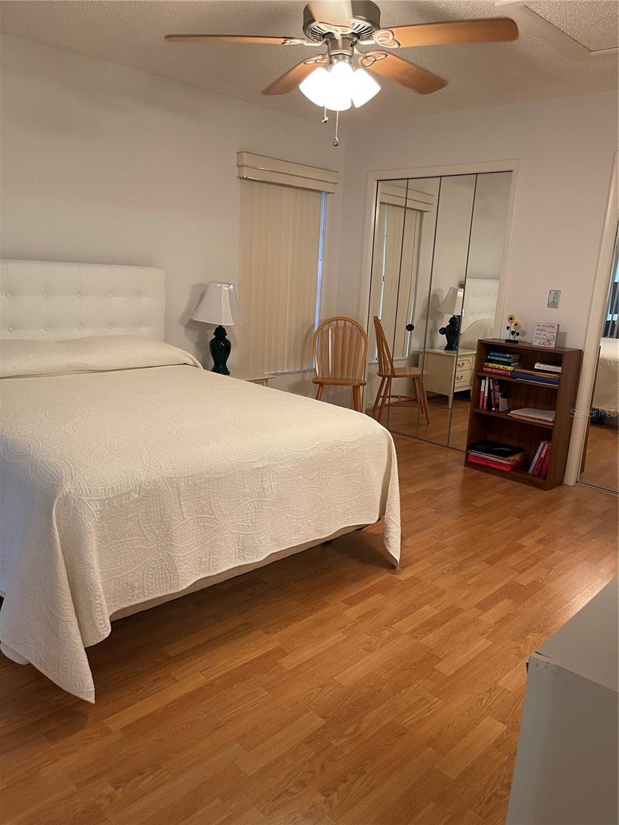 Image 21 of 49 For 39 Kimberly Court