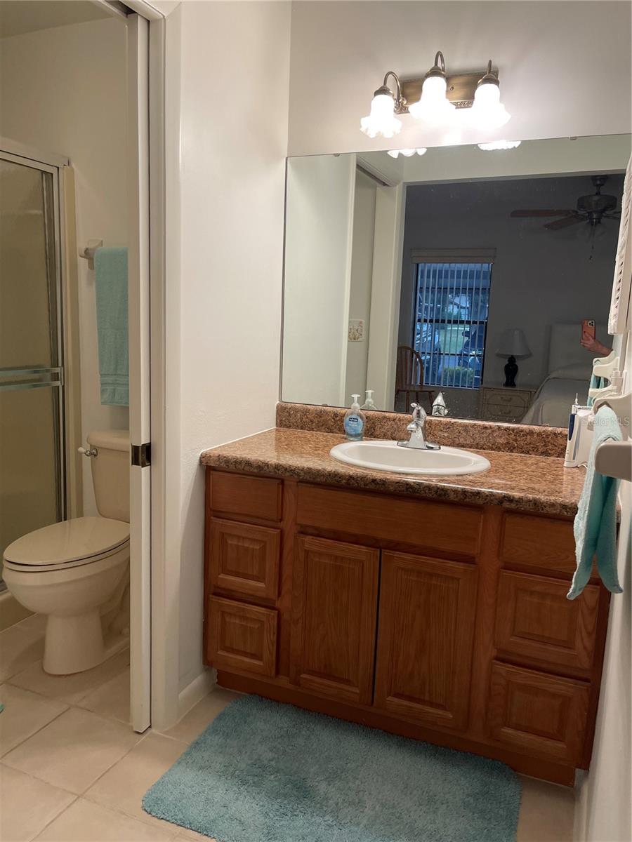 Image 24 of 49 For 39 Kimberly Court