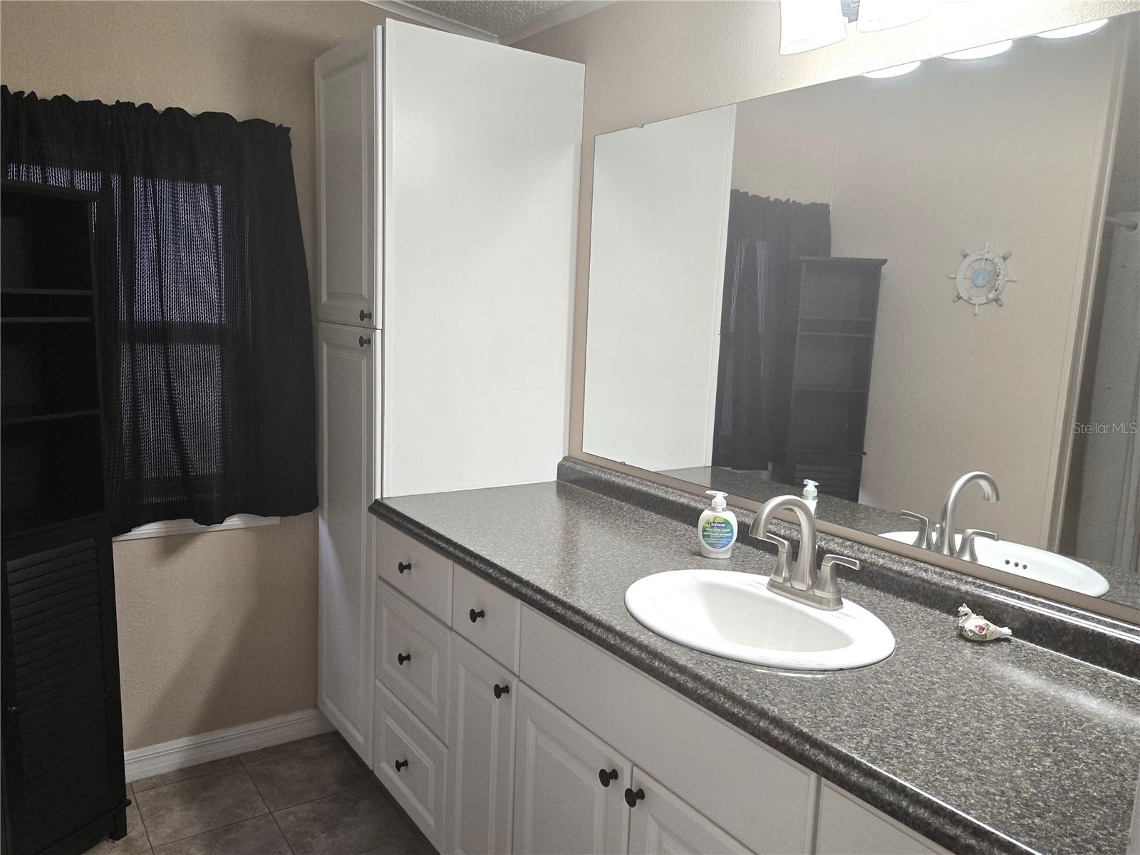 Image 12 of 76 For 264 Ramsgate Way