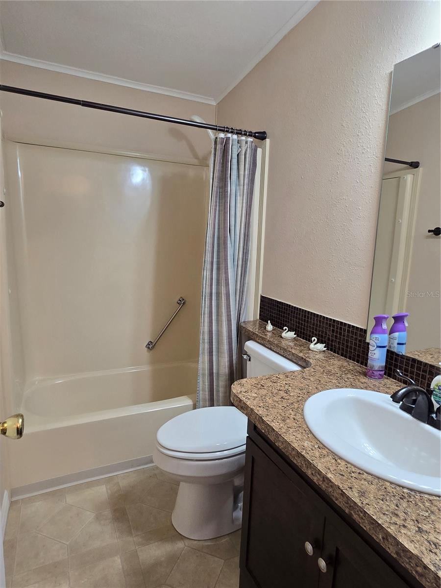 Image 27 of 76 For 264 Ramsgate Way