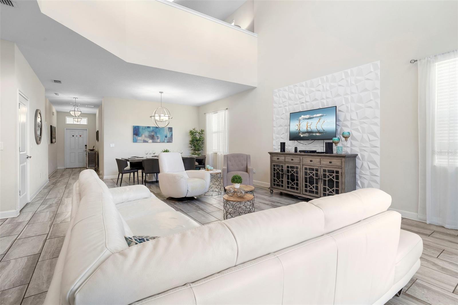 Image 28 of 67 For 4778 Kings Castle Circle