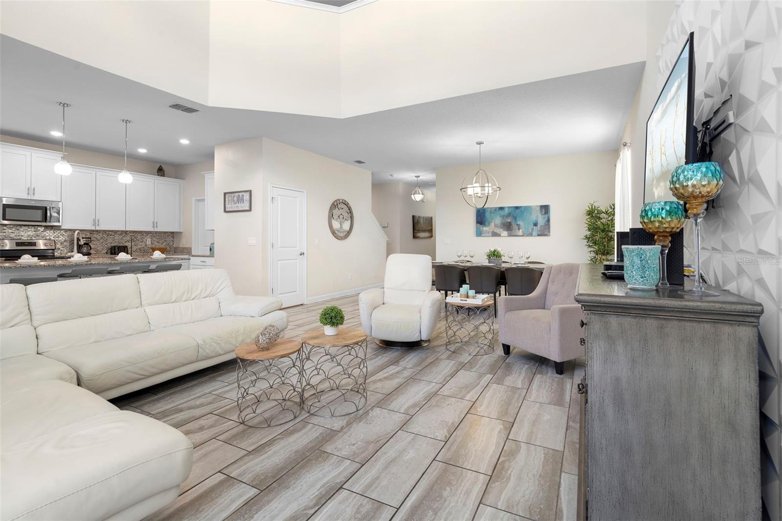 Image 29 of 67 For 4778 Kings Castle Circle