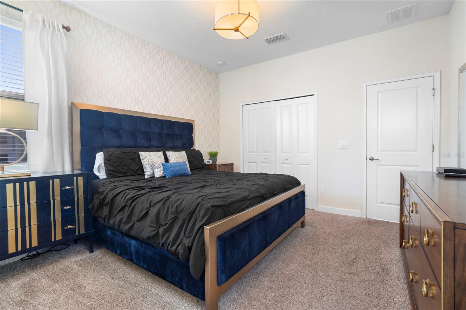 Image 35 of 67 For 4778 Kings Castle Circle