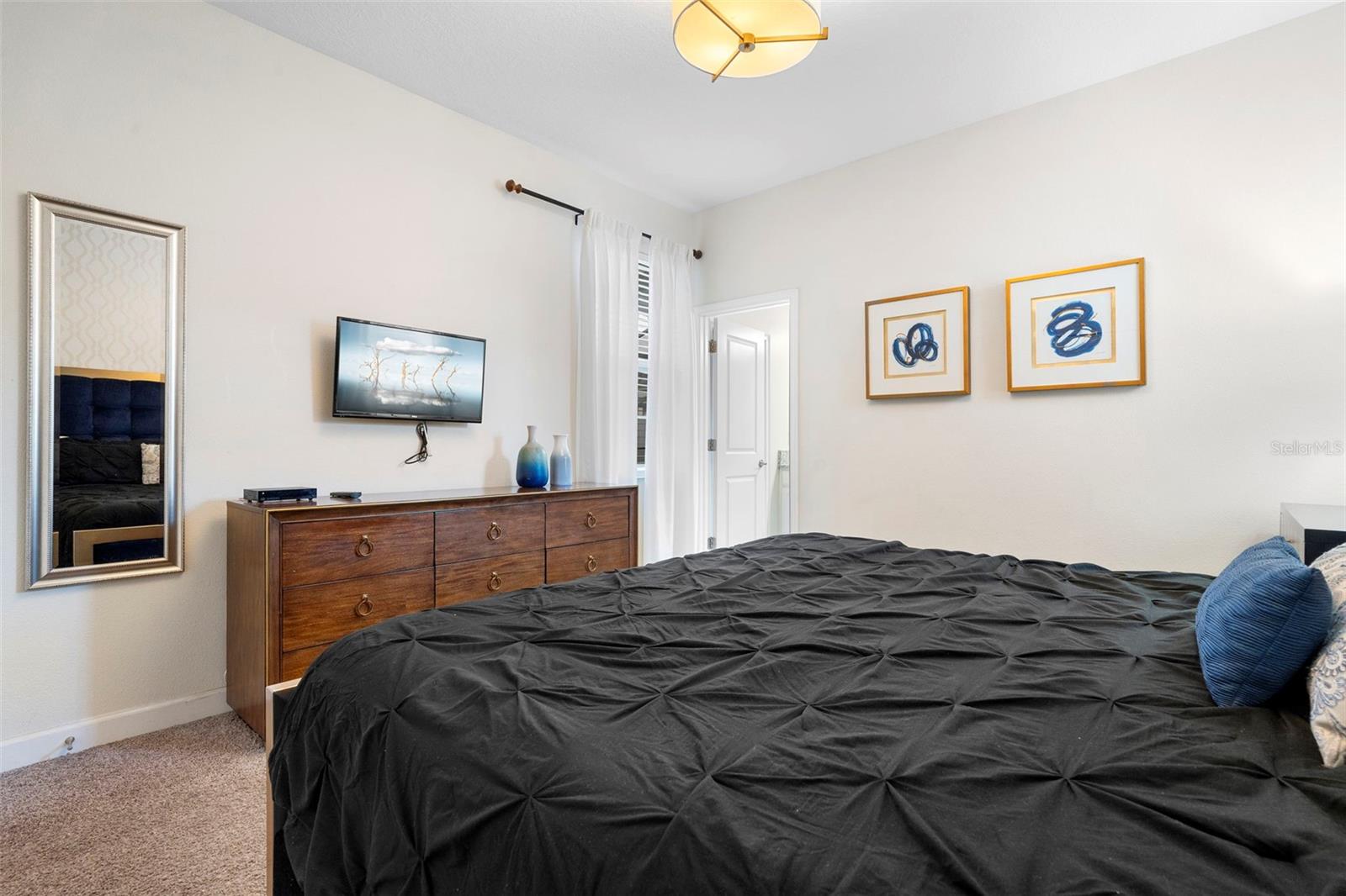 Image 36 of 67 For 4778 Kings Castle Circle