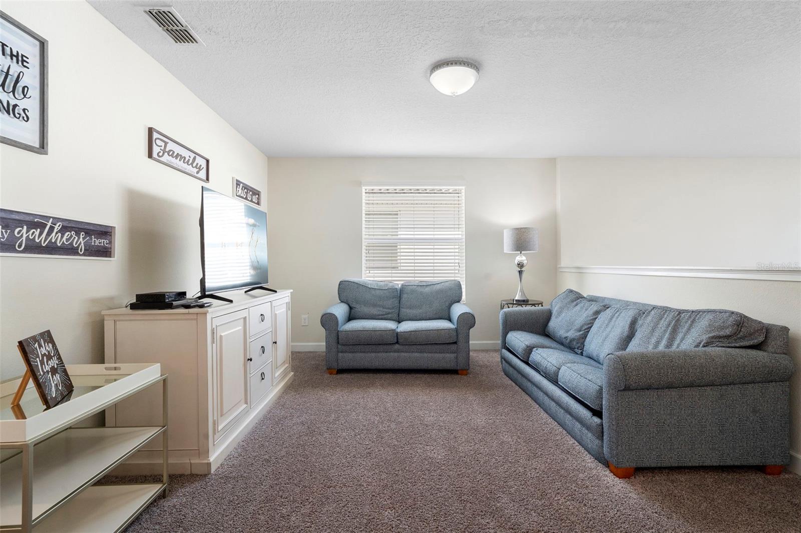 Image 41 of 67 For 4778 Kings Castle Circle