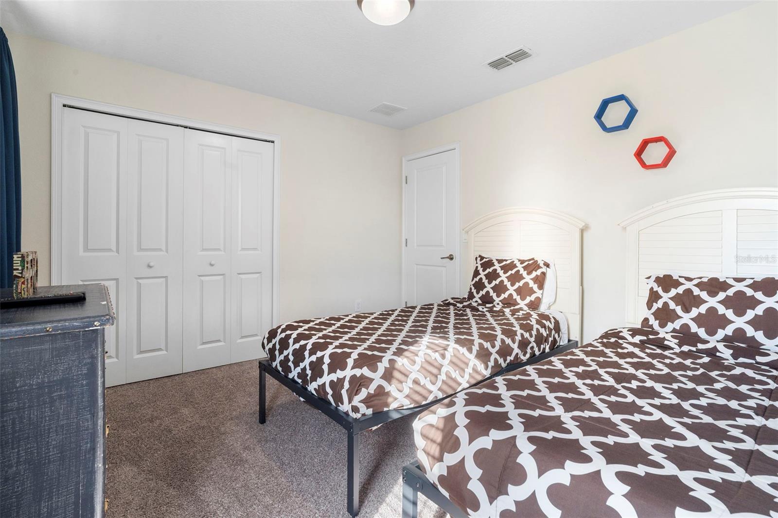 Image 47 of 67 For 4778 Kings Castle Circle