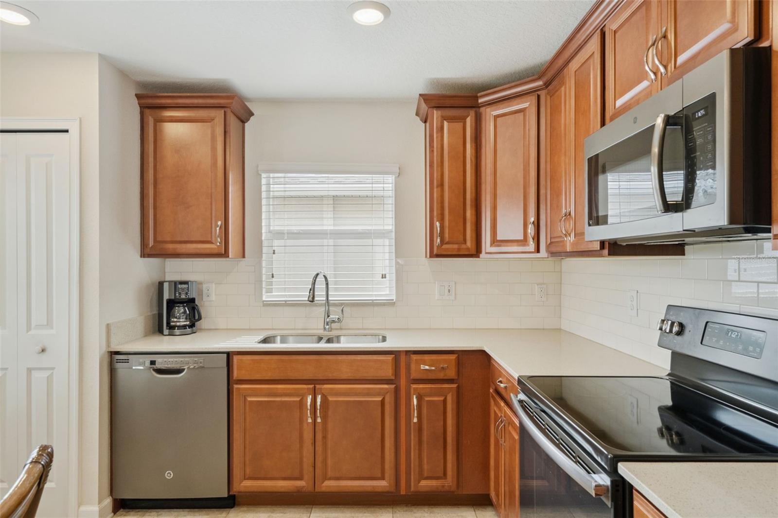 Image 11 of 50 For 3342 Raleigh Drive