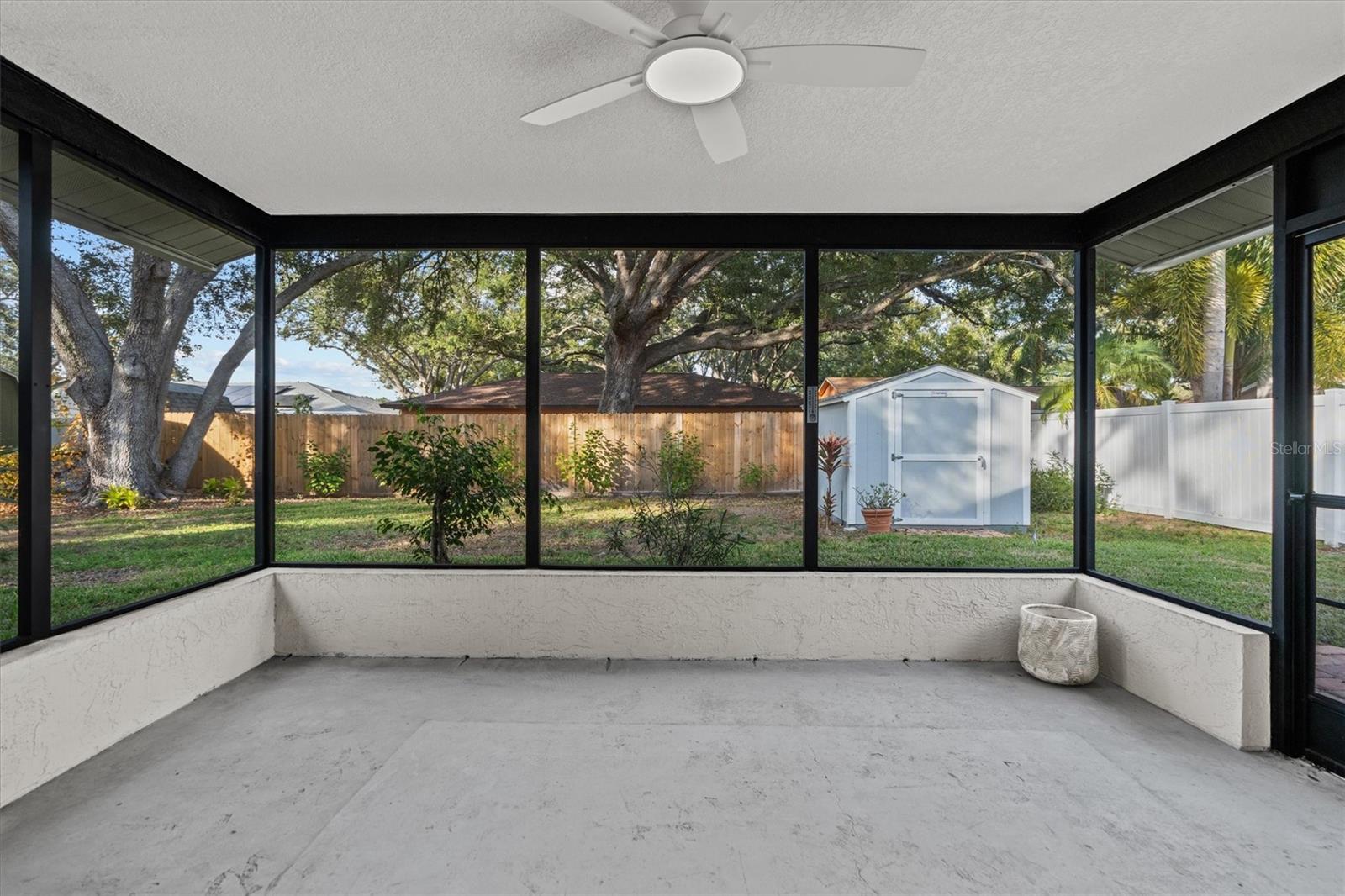 Image 15 of 30 For 7233 56th Avenue N