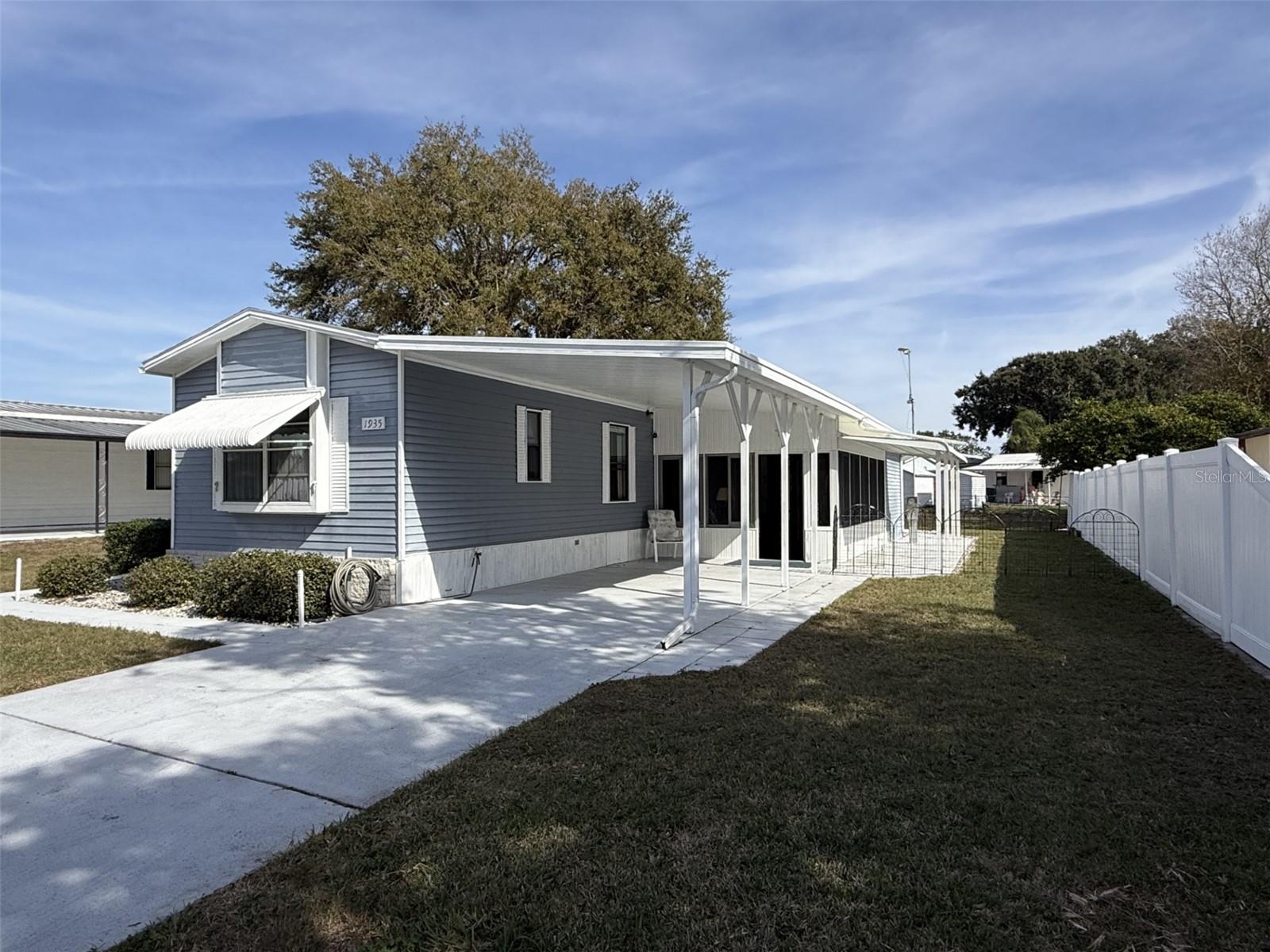 Image 4 of 73 For 1935 Regina Drive