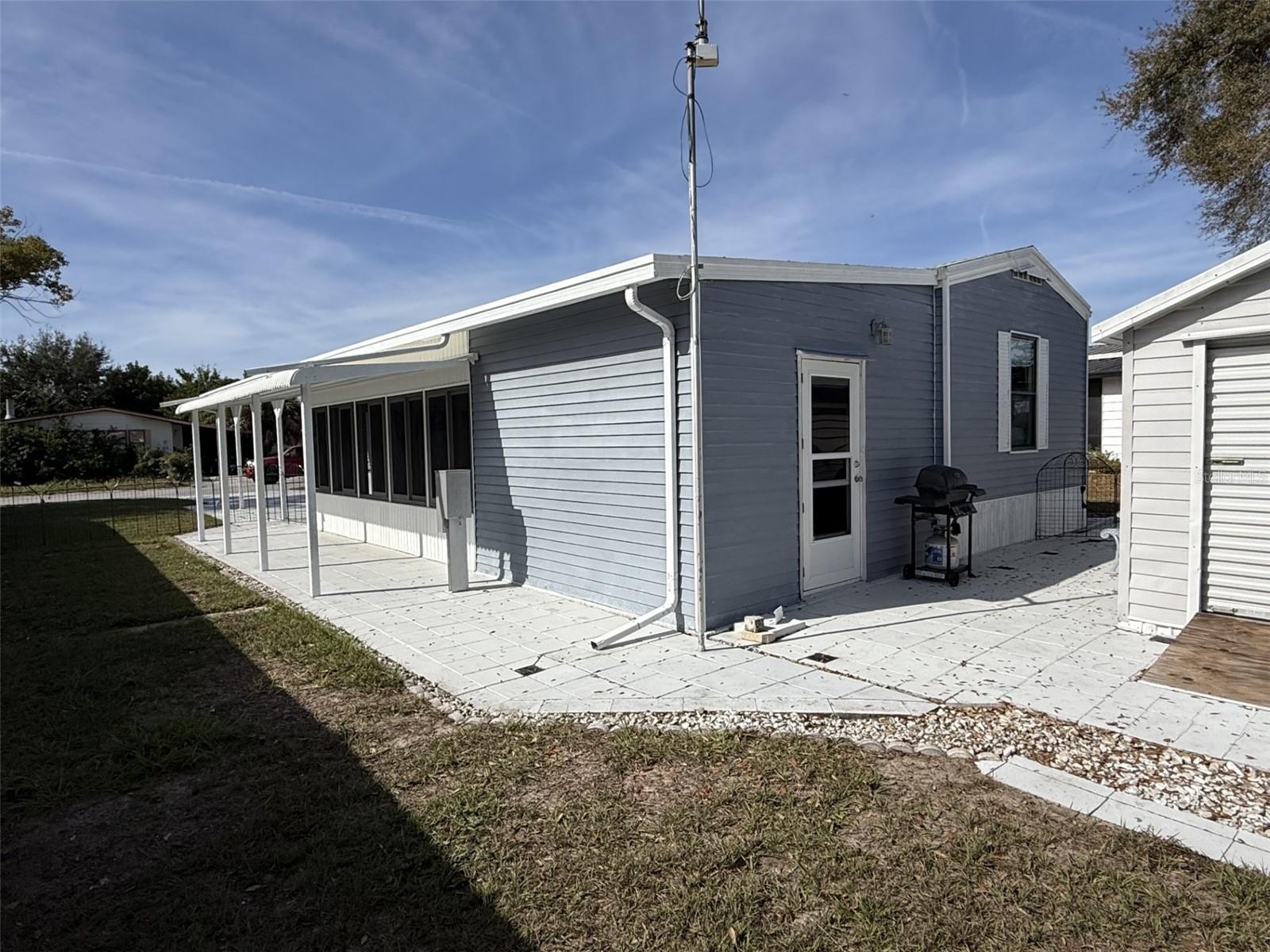 Image 8 of 73 For 1935 Regina Drive