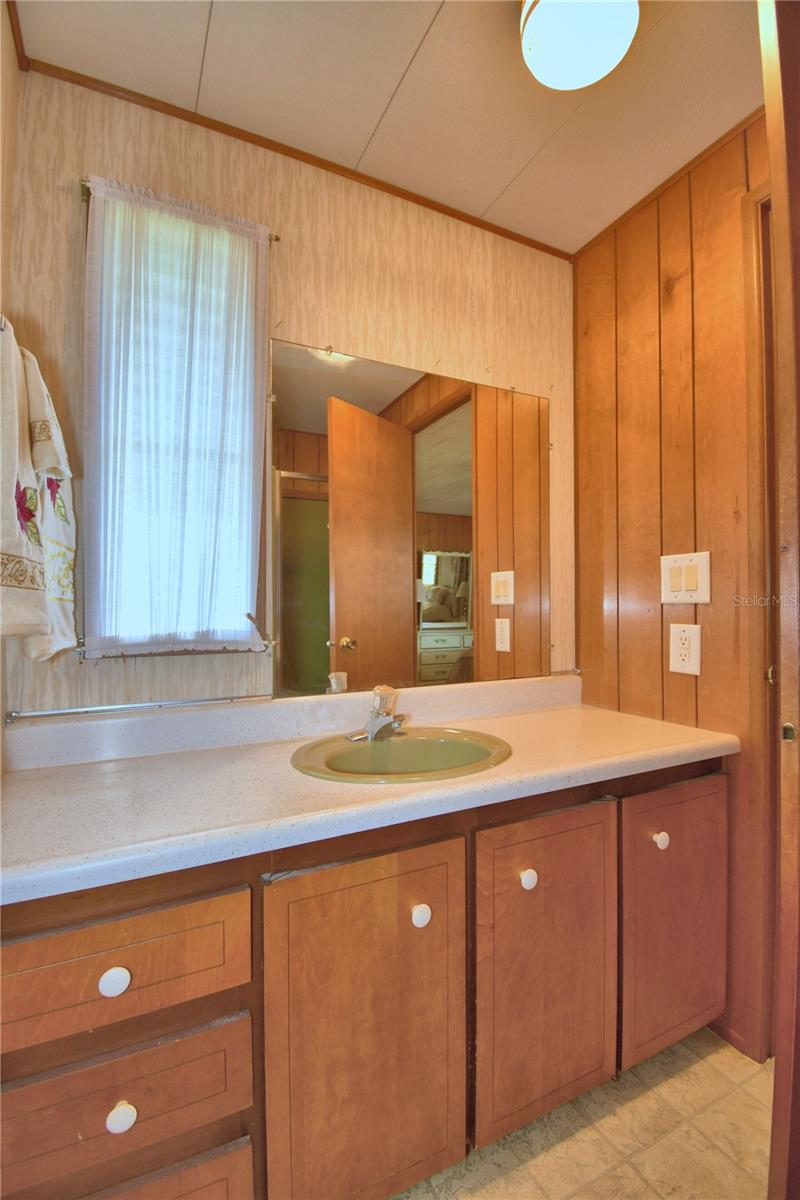 Image 30 of 52 For 154 Paradise Lane