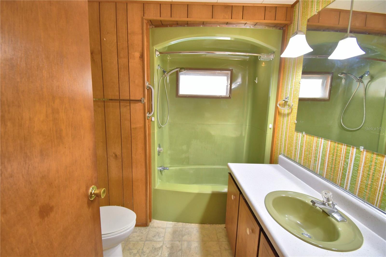 Image 38 of 52 For 154 Paradise Lane