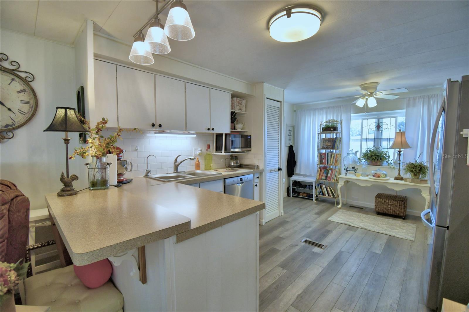 Image 13 of 55 For 141 Paradise Lane