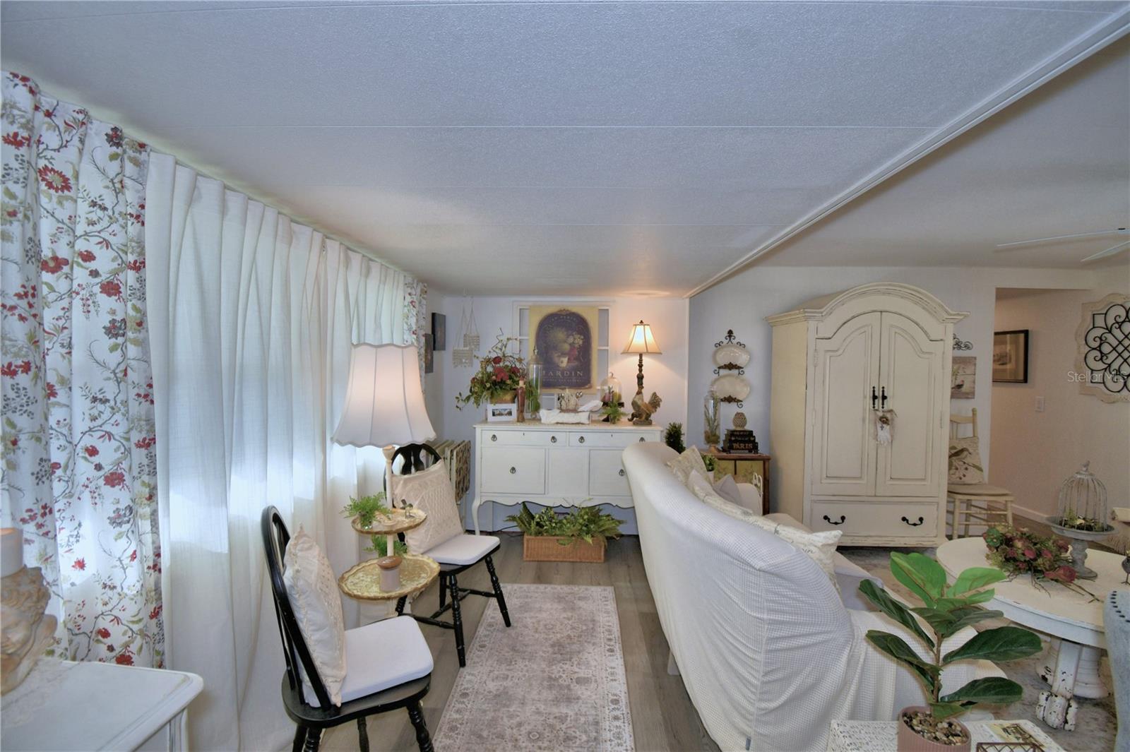 Image 24 of 55 For 141 Paradise Lane