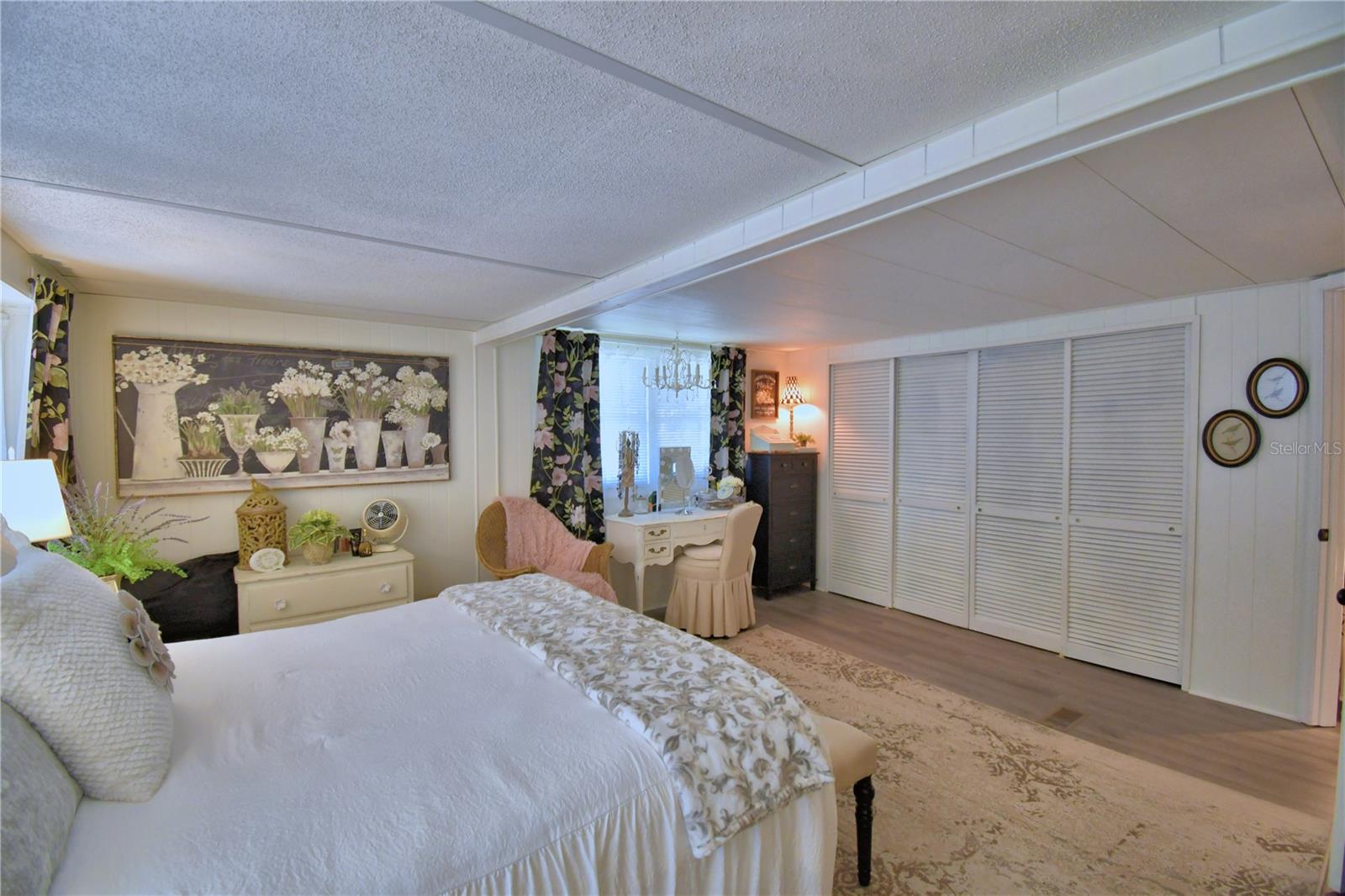 Image 33 of 55 For 141 Paradise Lane