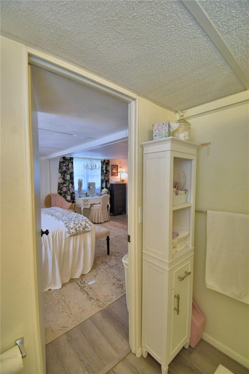 Image 37 of 55 For 141 Paradise Lane