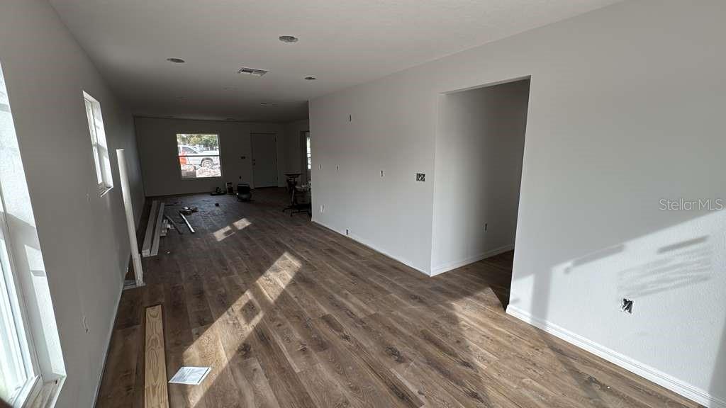 Image 11 of 13 For 2827 Eaton Avenue