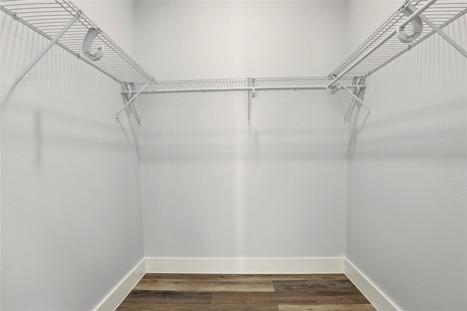 Image 13 of 30 For 3849 Citroen Drive