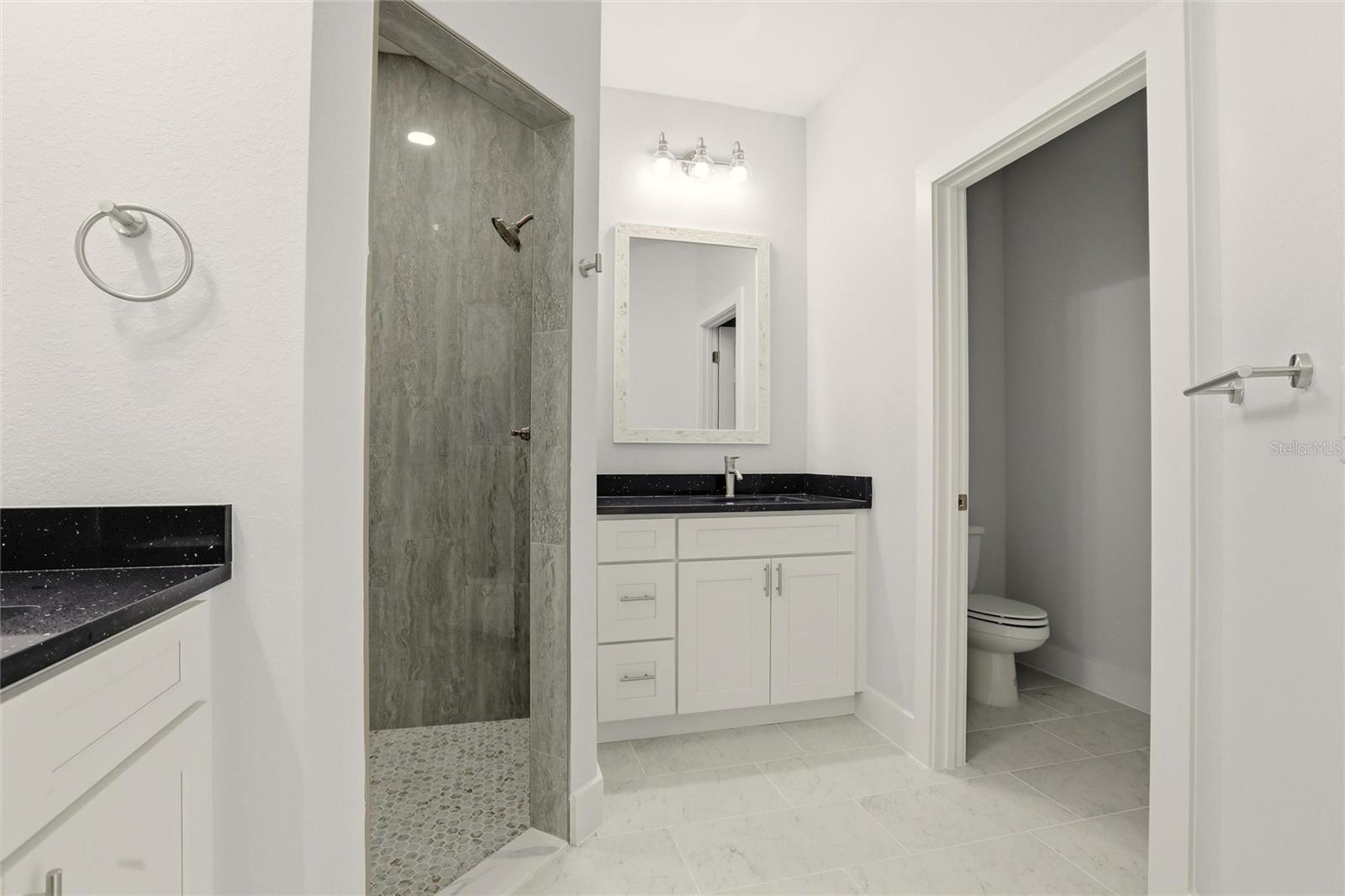 Image 14 of 30 For 3849 Citroen Drive