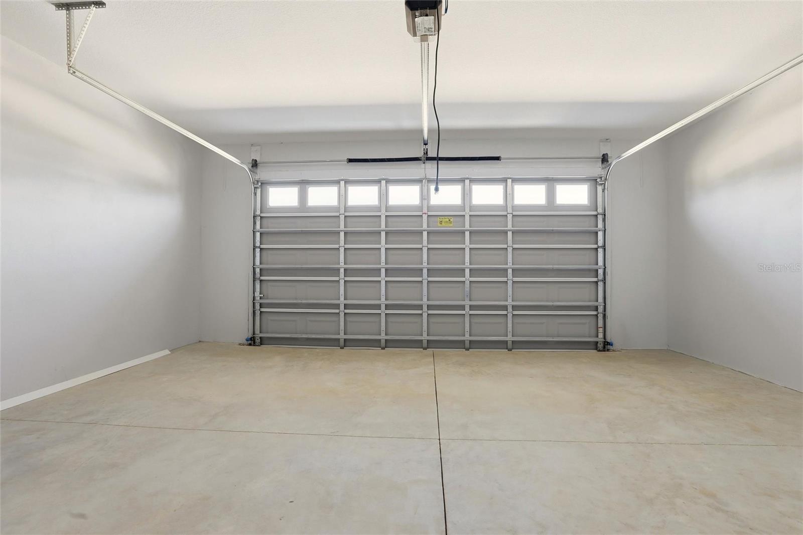 Image 25 of 30 For 3849 Citroen Drive