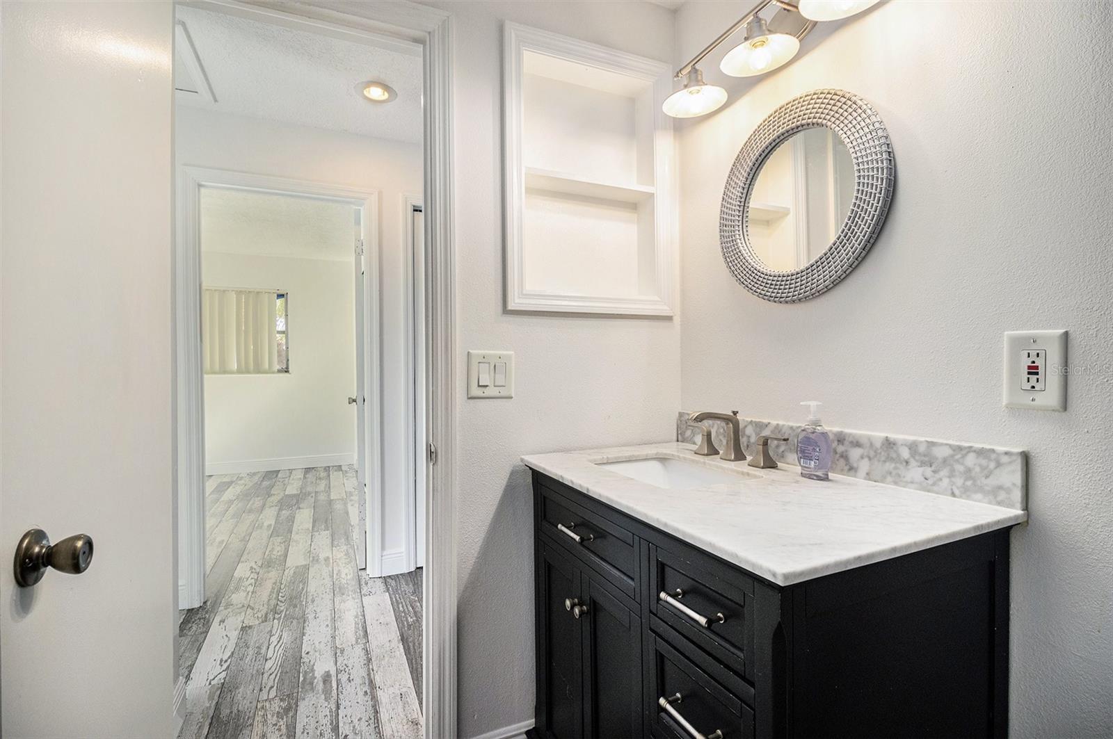 Image 13 of 19 For 581 Clarke Avenue