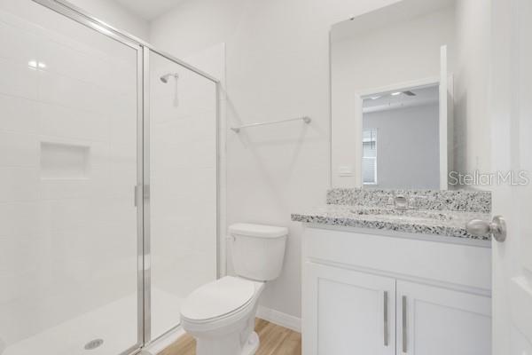 Image 24 of 31 For 2398 Greenwood Oak Drive