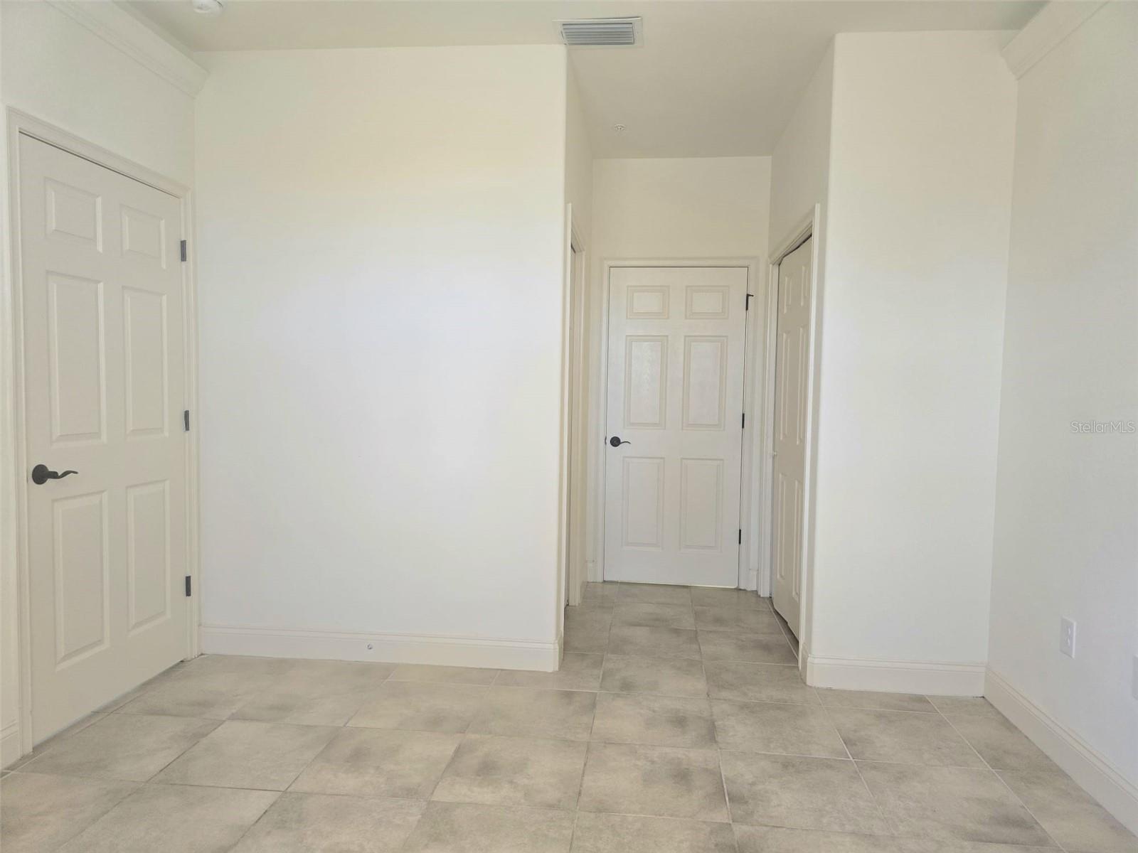 Image 20 of 48 For 2520 Bella Vista Drive