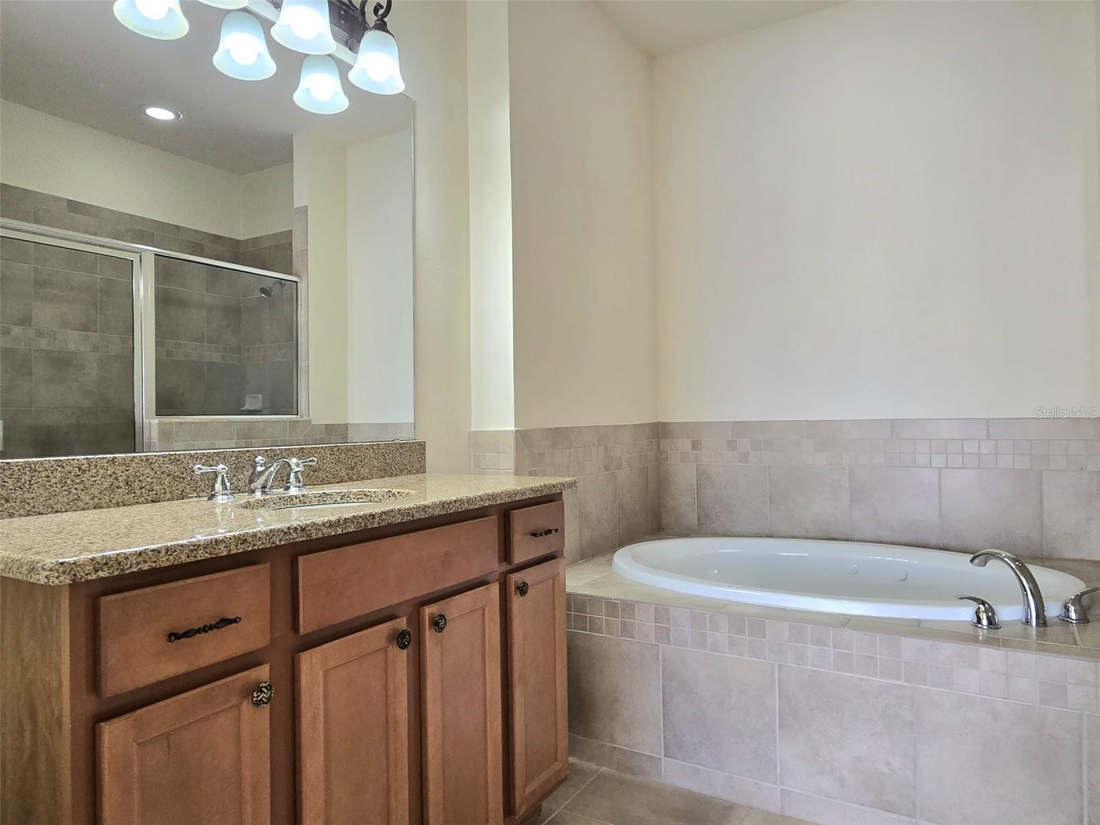 Image 28 of 48 For 2520 Bella Vista Drive