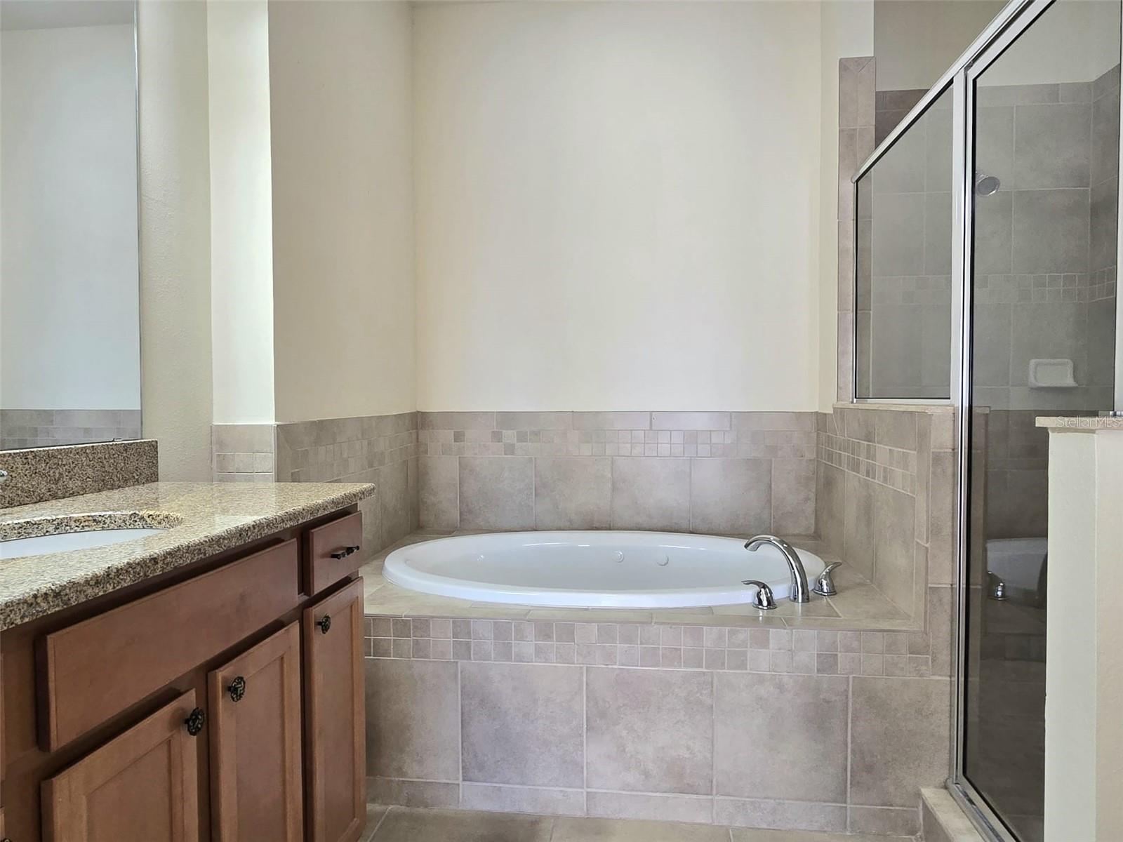 Image 29 of 48 For 2520 Bella Vista Drive