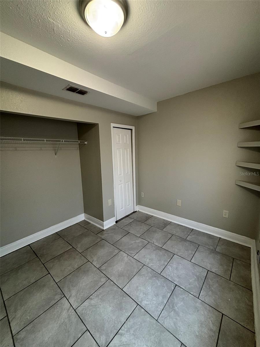 Image 8 of 21 For 1025 Main Street