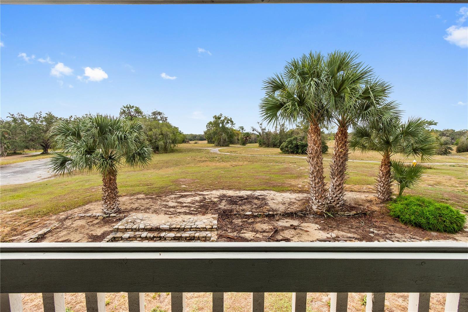 Image 14 of 21 For 2115 Corner Lake Drive E