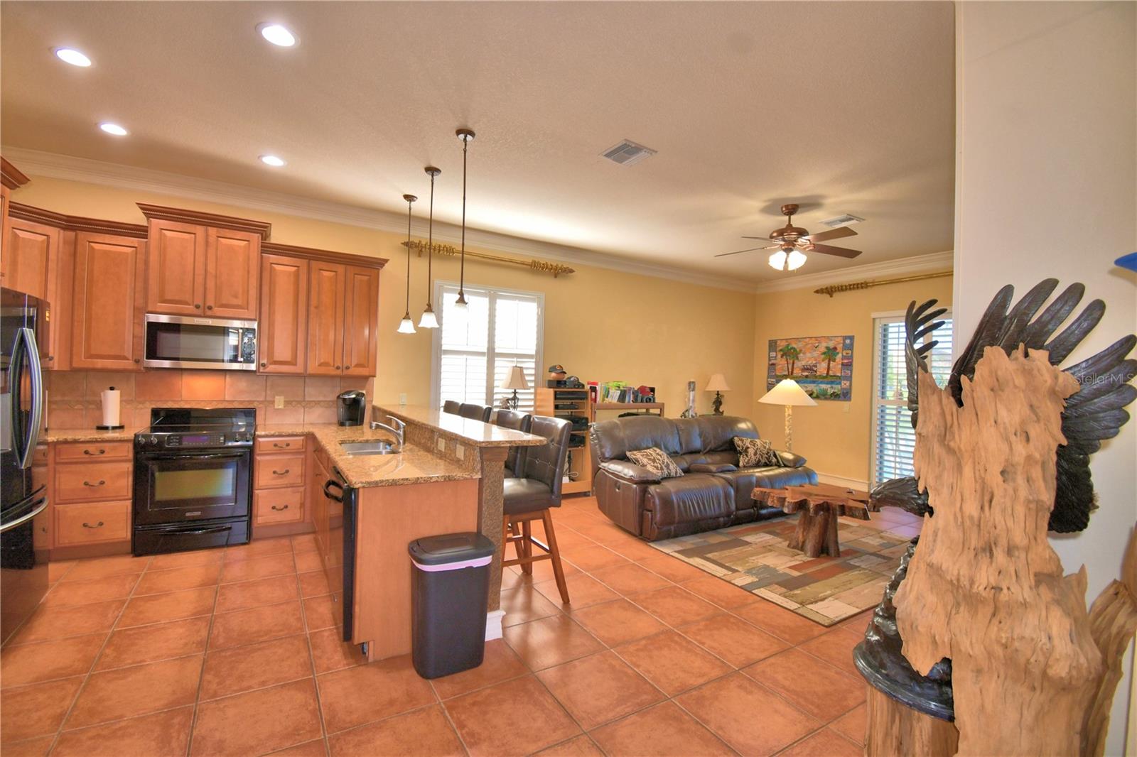 Image 10 of 77 For 2349 Salzburg Loop