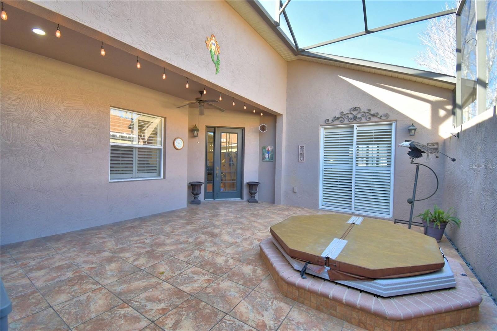 Image 8 of 77 For 2349 Salzburg Loop