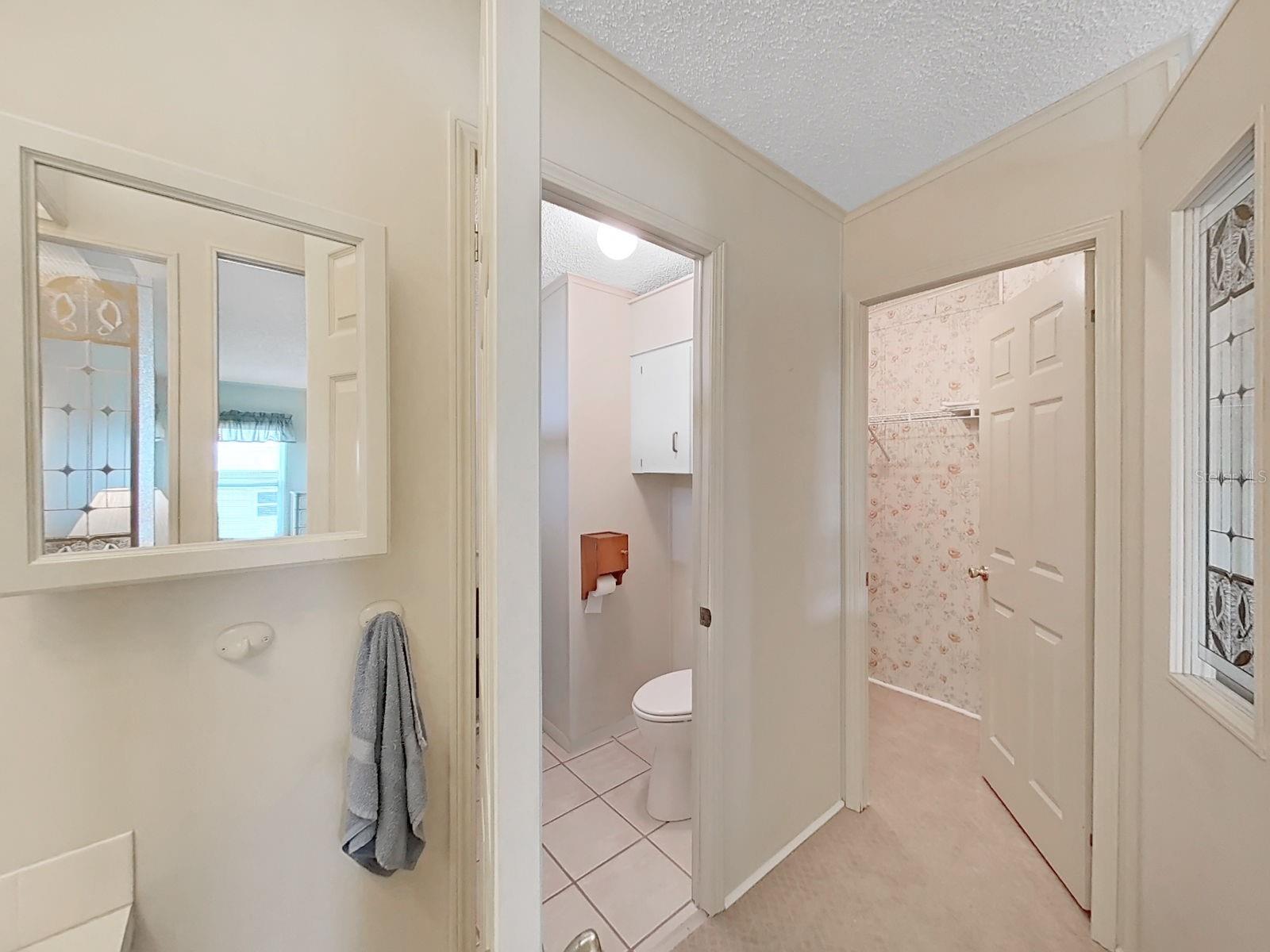 Image 22 of 39 For 1723 Sherwood Hill Dr