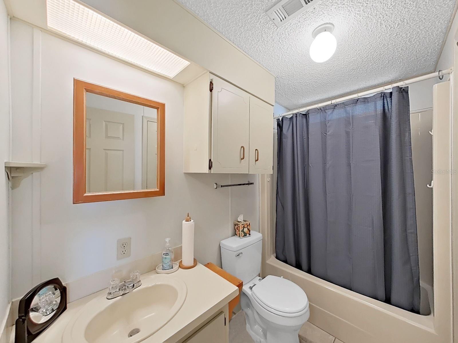 Image 26 of 39 For 1723 Sherwood Hill Dr