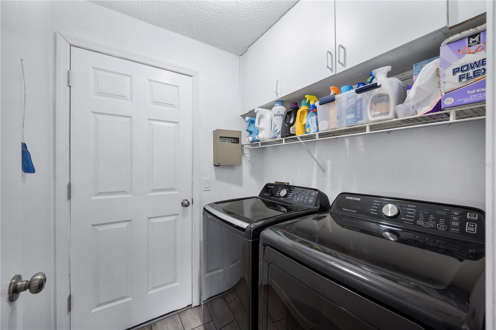 Image 16 of 45 For 6922 Doehring Drive