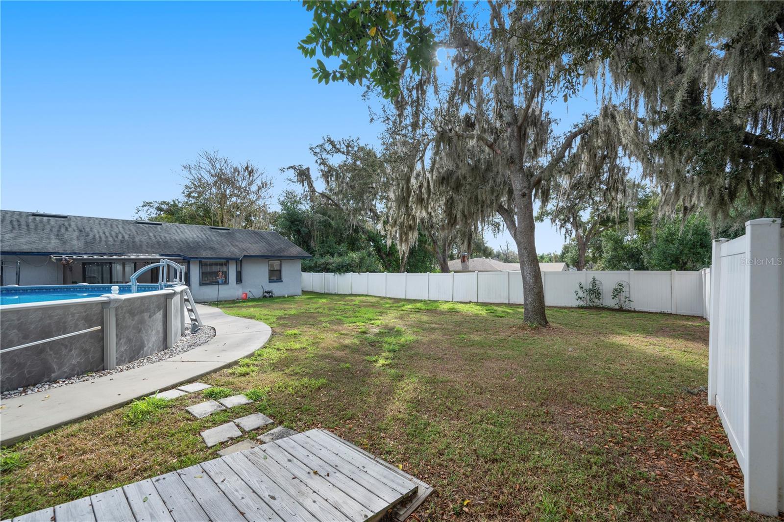 Image 31 of 45 For 6922 Doehring Drive