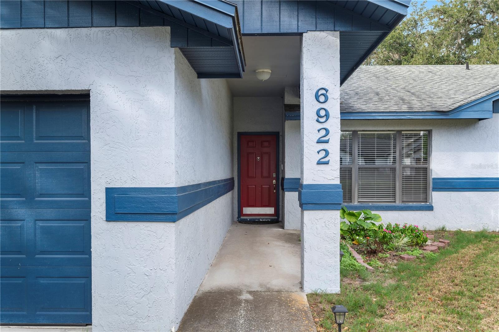 Image 4 of 45 For 6922 Doehring Drive