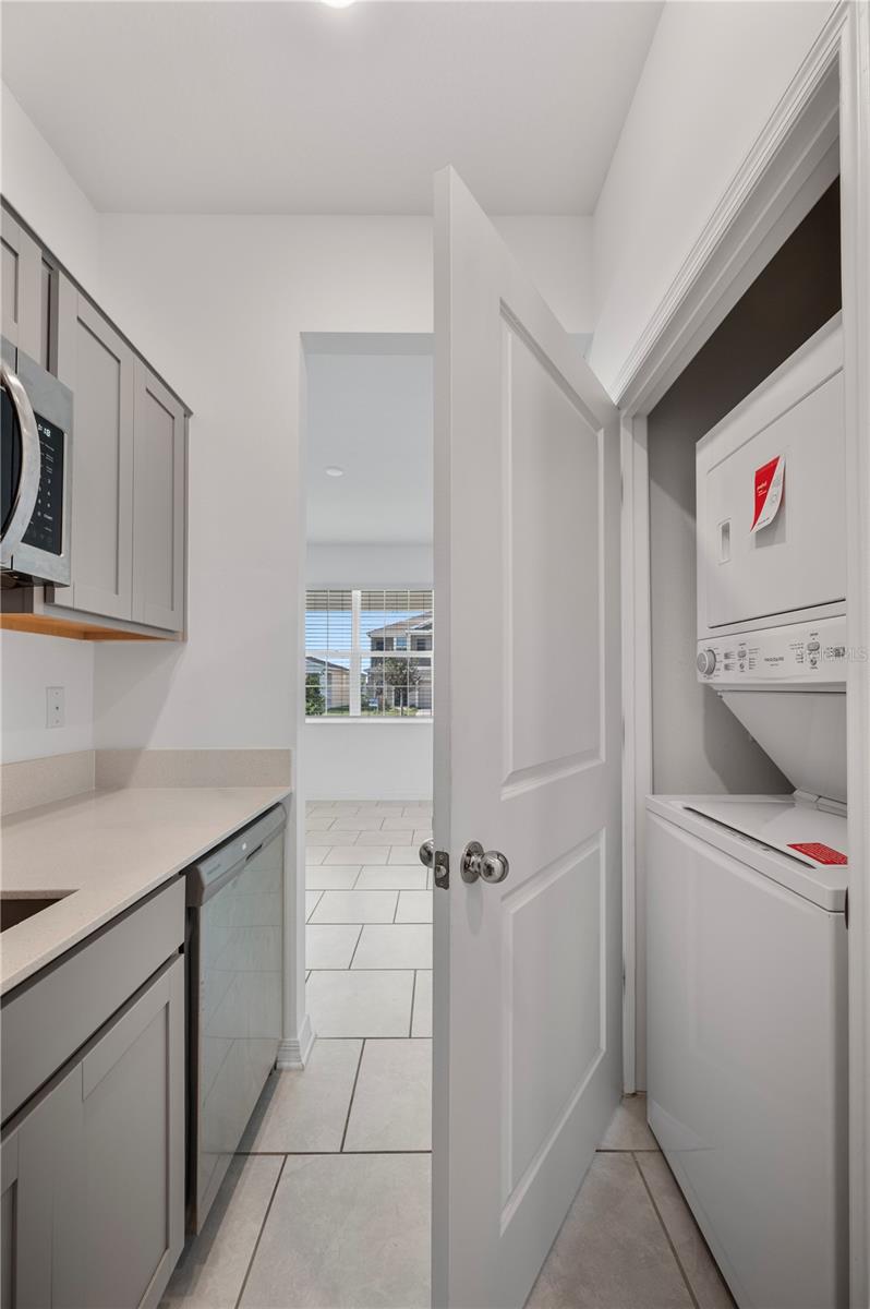 Image 12 of 19 For 1453 Austin Street