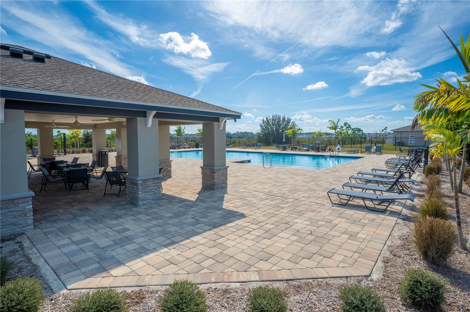 Image 17 of 19 For 1453 Austin Street