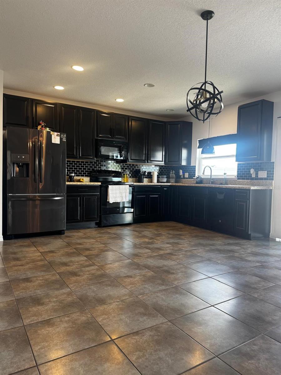 Image 2 of 13 For 3837 Spring Creek